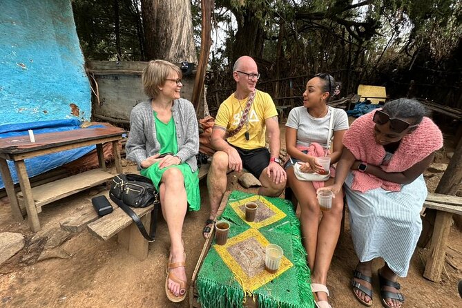 A Guided Tour of Addis Ababa That Includes a City Viewpoint - Shiromeda traditional cloth market and the push up to Entoto