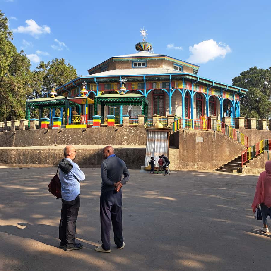 Addis Ababa at a Glance - Mercato market walk: Anwar Mosque en route and real street-level energy