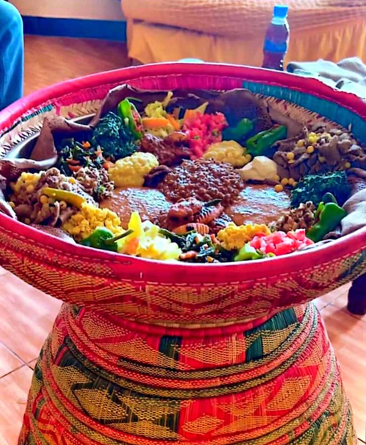 Addis abeba Full Cooking class. - Shiro wot: spicy puréed chickpeas, cooked at the same table