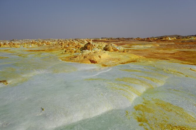 Danakil Depression 4 days Tour - Erta Ale volcano: the rim hike and the best kind of timing