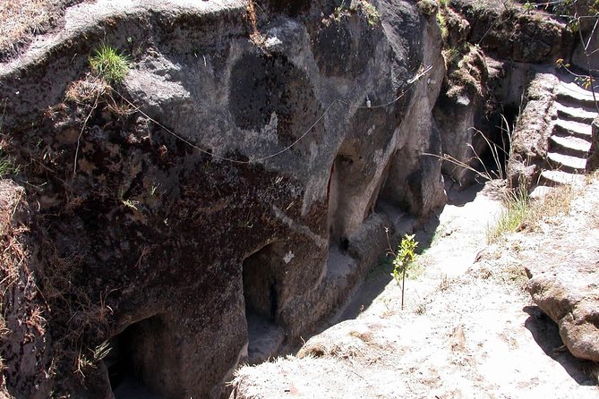 Day trip to Adadi Mariyam, Tiya and Melka kunture - Adadi Maryam (Adadi Mariam): the rock-hewn church connection