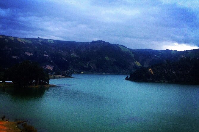 Day Trip To Wonderful Crater Lake of Wenchi & Ancient Church - Wenchi Crater Lake: hiking, hot springs, and a boat ride built in