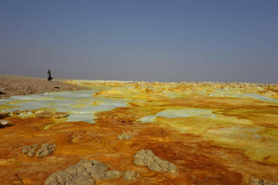From Semera: Danakil Depression 3-Day Tour - From Semera to Afdera: the first taste of salt and distance
