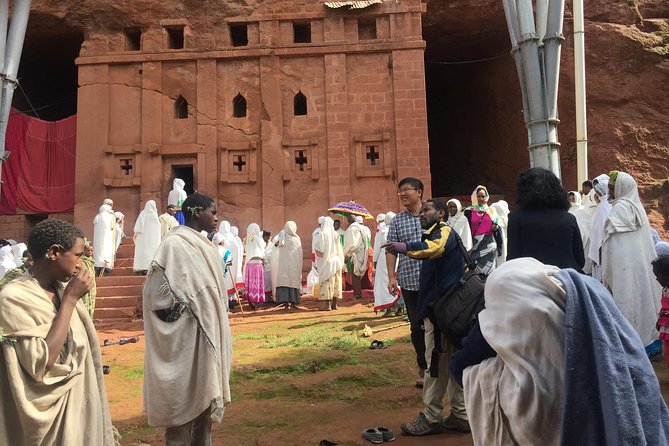 Lalibela churches Guided Tour - Entering The Day: Timing, Pace, and Private Group Comfort