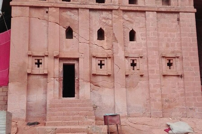 Lalibela churches Guided Tour - The Finale, Bet Giyorgis: The Cross-Shaped Monolith