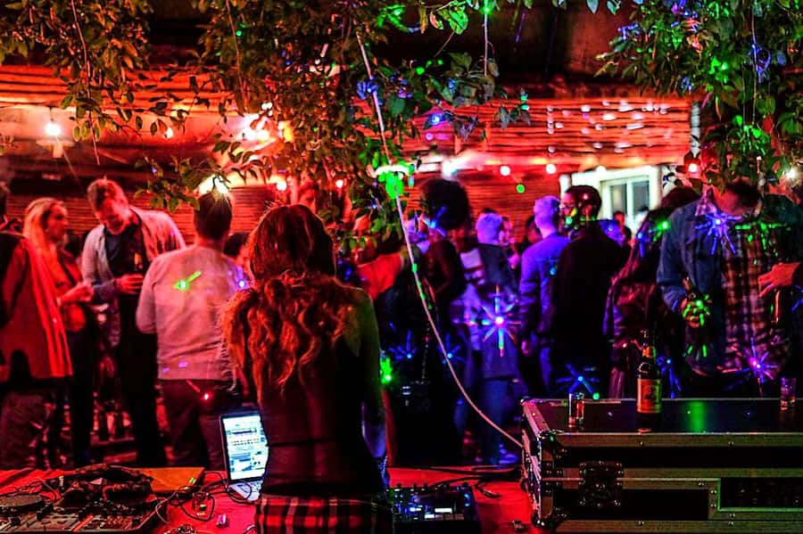 Pup crawl and nightlife tour in Addis Ababa. - The tasting start: how beer and wine shape the evening