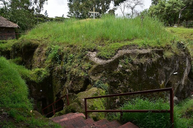 Rock Hewn Churches of Adadi Maryam, Tiya Stele & Melka Kunture - Lunch, Ethiopian coffee, and what you actually get for $95