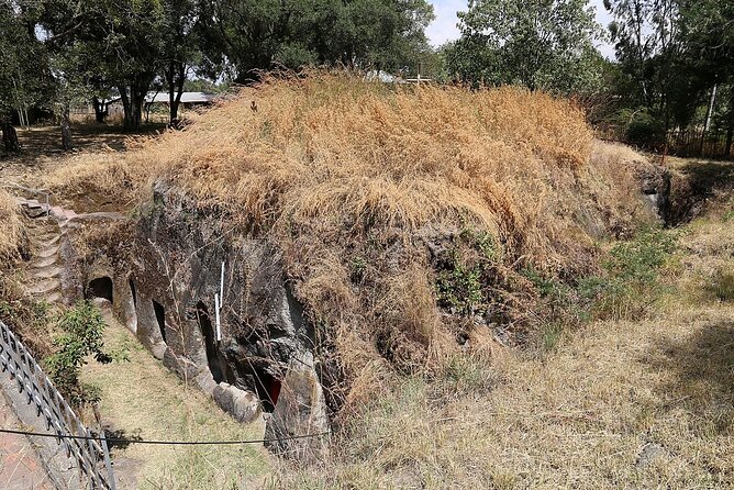 Rock Hewn Churches of Adadi Maryam, Tiya Stele & Melka Kunture - Practical tips for a dusty morning and formal dress code